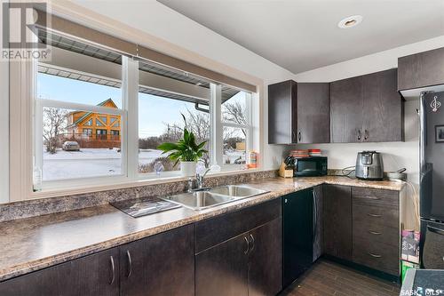 317 Cumming Avenue, Manitou Beach, SK - Indoor Photo Showing Kitchen With Double Sink