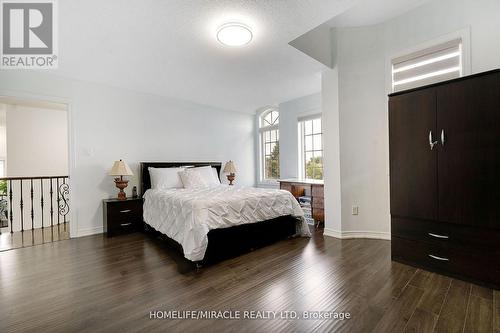 46 Amboise Crescent, Brampton, ON - Indoor Photo Showing Bedroom