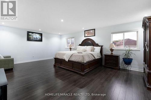 46 Amboise Crescent, Brampton, ON - Indoor Photo Showing Bedroom