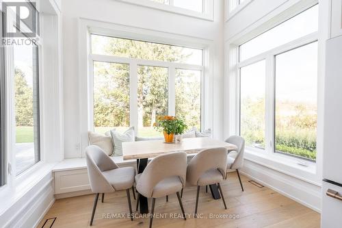 1131 Concession 6 W, Hamilton, ON - Indoor Photo Showing Dining Room