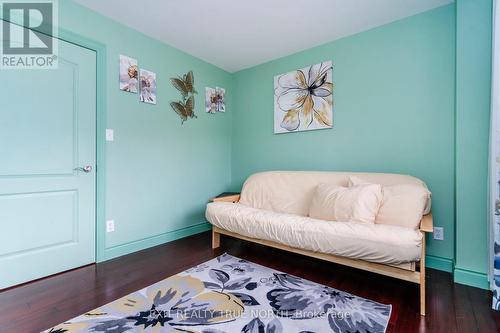 24 Wakunda Crescent, Tiny, ON - Indoor Photo Showing Bedroom