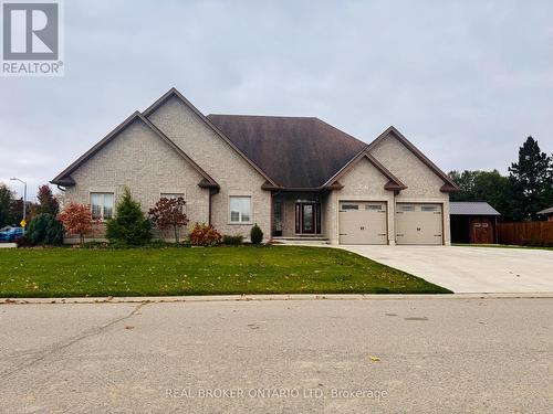 Main Home - Lower - 17 Bobolink Drive, Tillsonburg, ON - Outdoor With Facade