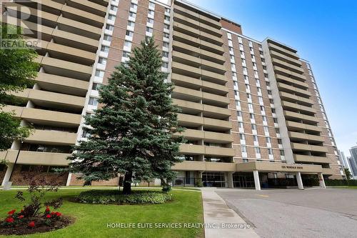 610 - 120 Dundalk Drive, Toronto, ON - Outdoor With Balcony With Facade