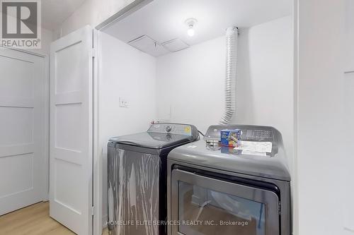 610 - 120 Dundalk Drive, Toronto, ON - Indoor Photo Showing Laundry Room