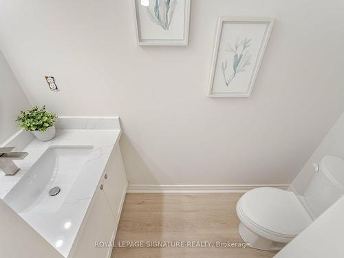 3-735 Sheppard Ave, Pickering, ON - Indoor Photo Showing Bathroom