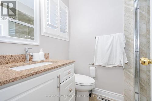 14 - 35 Malta Avenue, Brampton, ON - Indoor Photo Showing Bathroom