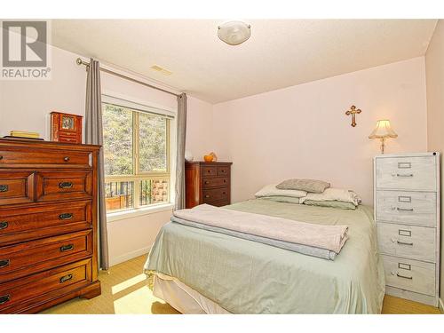 6838 Santiago Loop Unit# 176, Kelowna, BC - Indoor Photo Showing Bedroom