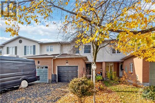 120 Whalings Circle, Ottawa, ON - Outdoor With Facade