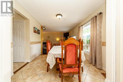 46 Lorraine Crescent, Brampton, ON - Indoor Photo Showing Dining Room