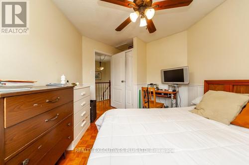 46 Lorraine Crescent, Brampton, ON - Indoor Photo Showing Bedroom