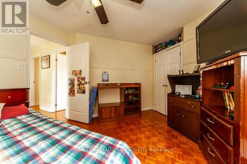 46 Lorraine Crescent, Brampton, ON - Indoor Photo Showing Bedroom