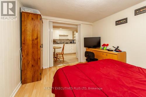 46 Lorraine Crescent, Brampton, ON - Indoor Photo Showing Bedroom