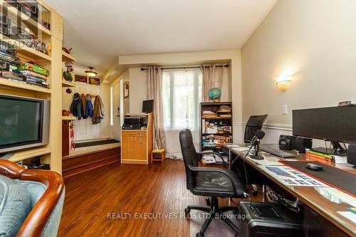 46 Lorraine Crescent, Brampton, ON - Indoor Photo Showing Office