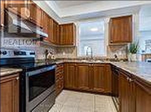 1337 Kestell Boulevard W, Oakville, ON - Indoor Photo Showing Kitchen