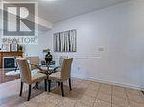 1337 Kestell Boulevard W, Oakville, ON -  Photo Showing Dining Room