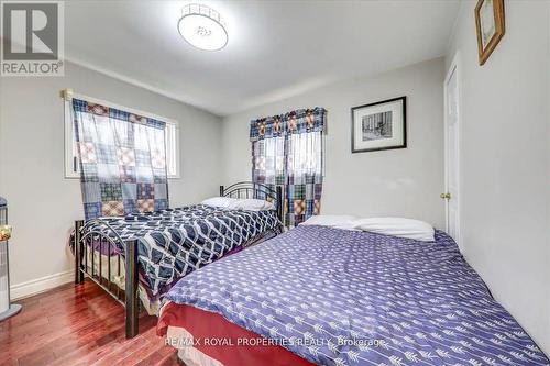 34 Robinson Avenue, Kawartha Lakes, ON - Indoor Photo Showing Bedroom