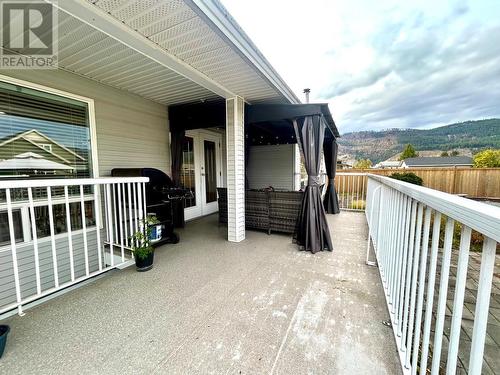 373 Oriole Way, Barriere, BC - Outdoor With Exterior