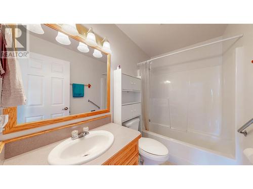 51 Cactus Crescent, Osoyoos, BC - Indoor Photo Showing Bathroom