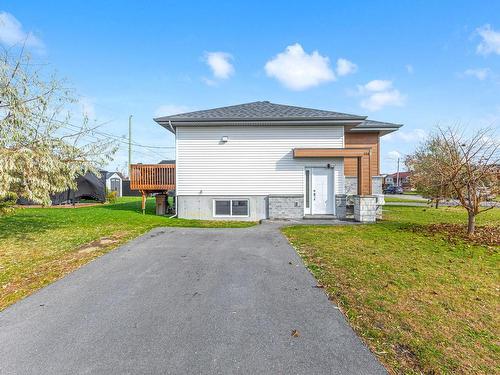 Stationnement - 128 Rue Trudeau, Salaberry-De-Valleyfield, QC - Outdoor