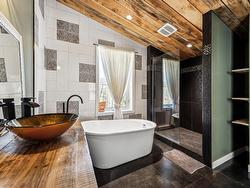 Ensuite bathroom - 