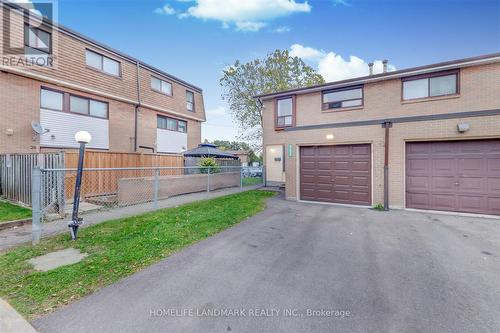 263 Fleetwood Crescent, Brampton, ON - Outdoor