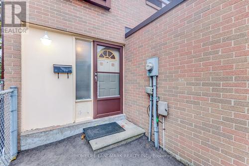 263 Fleetwood Crescent, Brampton, ON - Outdoor With Exterior