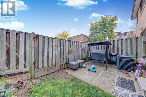 263 Fleetwood Crescent, Brampton, ON - Outdoor With Exterior