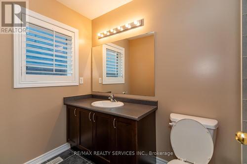 21 Whitbread Crescent, Ajax, ON - Indoor Photo Showing Bathroom