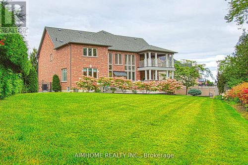 15 Birchbark Court, Richmond Hill, ON - Outdoor