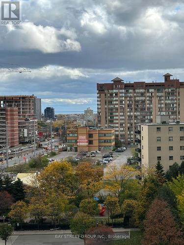 606 - 30 Elm Drive W, Mississauga, ON - Outdoor With View