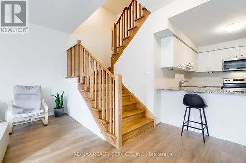 1 - 26 Humberwood Boulevard, Toronto, ON - Indoor Photo Showing Kitchen