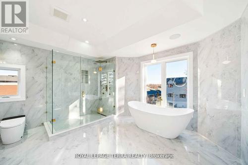 309 Ranee Avenue, Toronto, ON - Indoor Photo Showing Bathroom