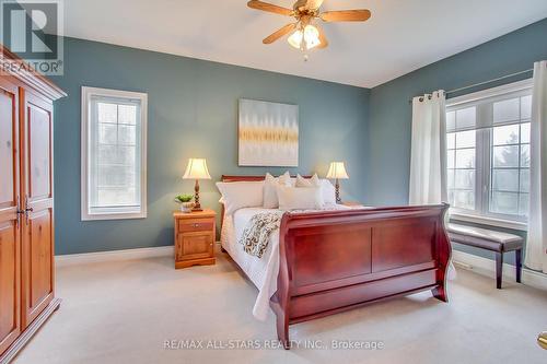 11045 Inglis Drive, Milton, ON - Indoor Photo Showing Bedroom