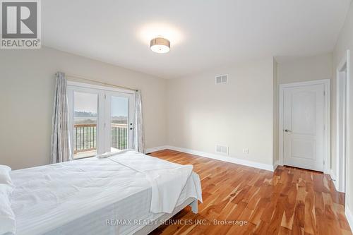 195516 Amaranth E Luther Line, East Luther Grand Valley, ON - Indoor Photo Showing Bedroom