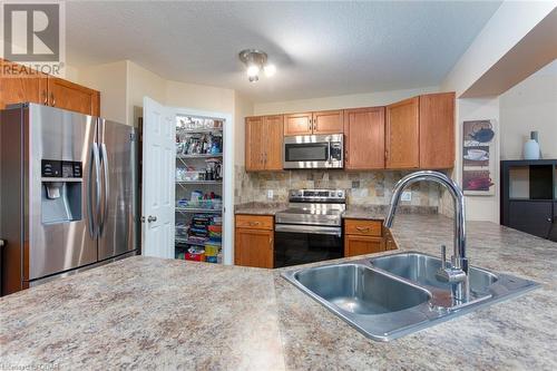 7 Washburn Drive, Guelph, ON - Indoor Photo Showing Kitchen With Double Sink