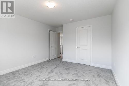 47 Federica Crescent, Wasaga Beach, ON - Indoor Photo Showing Other Room