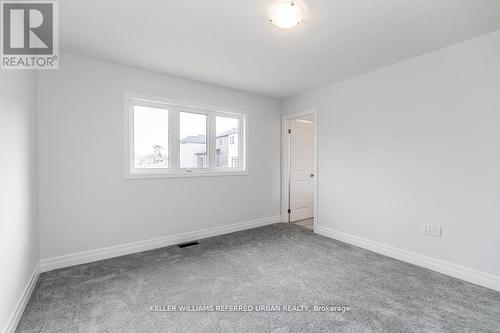 47 Federica Crescent, Wasaga Beach, ON - Indoor Photo Showing Other Room