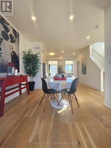 258 Edgevalley Road E, London, ON - Indoor Photo Showing Dining Room