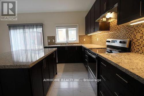 1005 Wickham Road, Innisfil, ON - Indoor Photo Showing Kitchen