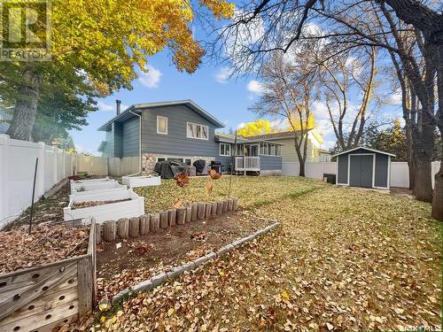 360 Julian Place, Swift Current, SK - Outdoor With Deck Patio Veranda