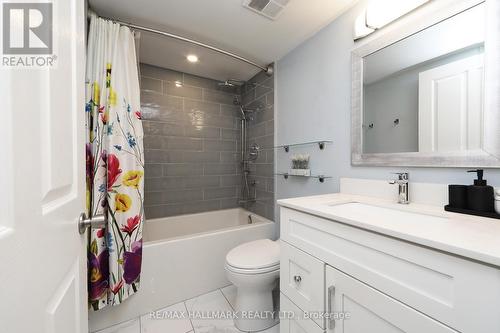 409 - 942 Yonge Street, Toronto, ON - Indoor Photo Showing Bathroom