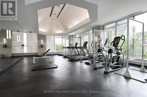 409 - 942 Yonge Street, Toronto, ON - Indoor Photo Showing Gym Room