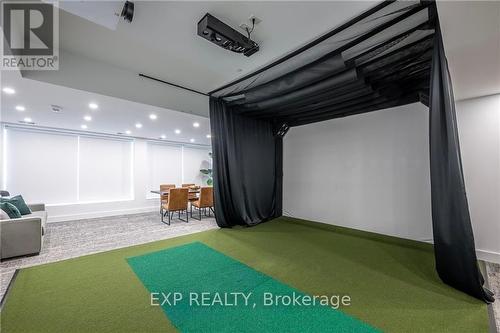 Golf Sim Room - 202 - 460 Callaway Road, London, ON - Indoor