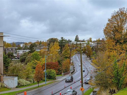 401-356 Gorge Rd East, Victoria, BC - Outdoor With View