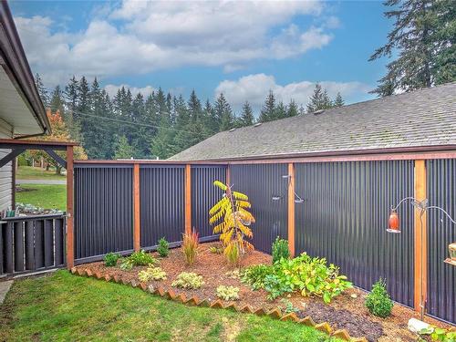 262 River Rd, Lake Cowichan, BC 