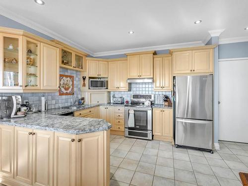 Kitchen - 763 Rue Maher, Clarenceville, QC - Indoor Photo Showing Kitchen