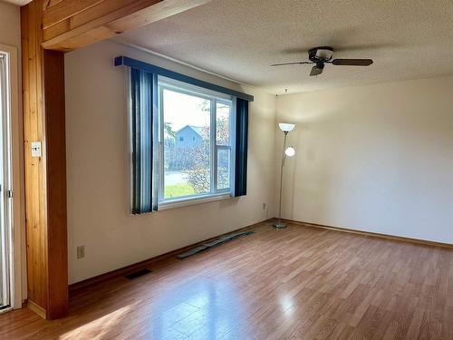 1011 Christie Avenue N, Fort Frances, ON - Indoor Photo Showing Other Room