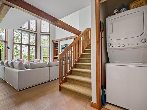 Salle de lavage - 6-165 Ch. De La Forêt, Mont-Tremblant, QC - Indoor Photo Showing Laundry Room