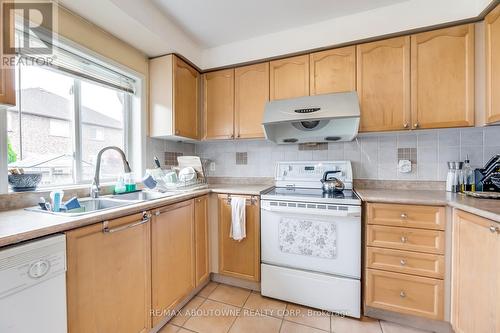 50 Casabel Drive, Vaughan, ON - Indoor Photo Showing Kitchen With Double Sink