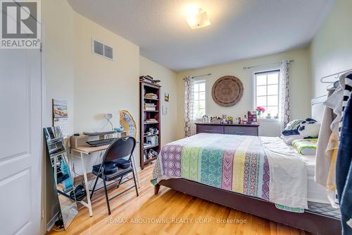 50 Casabel Drive, Vaughan, ON - Indoor Photo Showing Bedroom